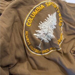 Columbia Brown Sweatshirt with Tree Graphic